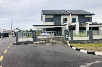 Moyan Indah Double storey semi-d