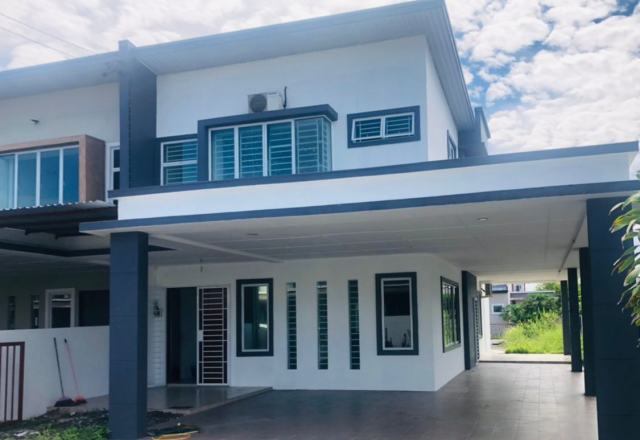 Moyan big Corner Double Storey