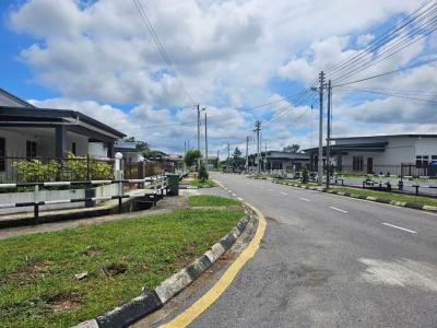 MARINA JAYA photo 3