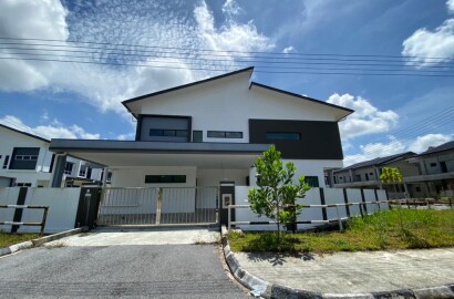 Lotak Villas 3 @ Stephen Yong (2 Units Remaining)